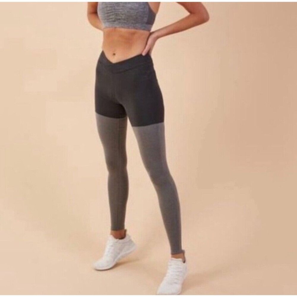 Gymshark Two‎ Tone Grey Colorblock Crossover Athletic Leggings Women's Size M